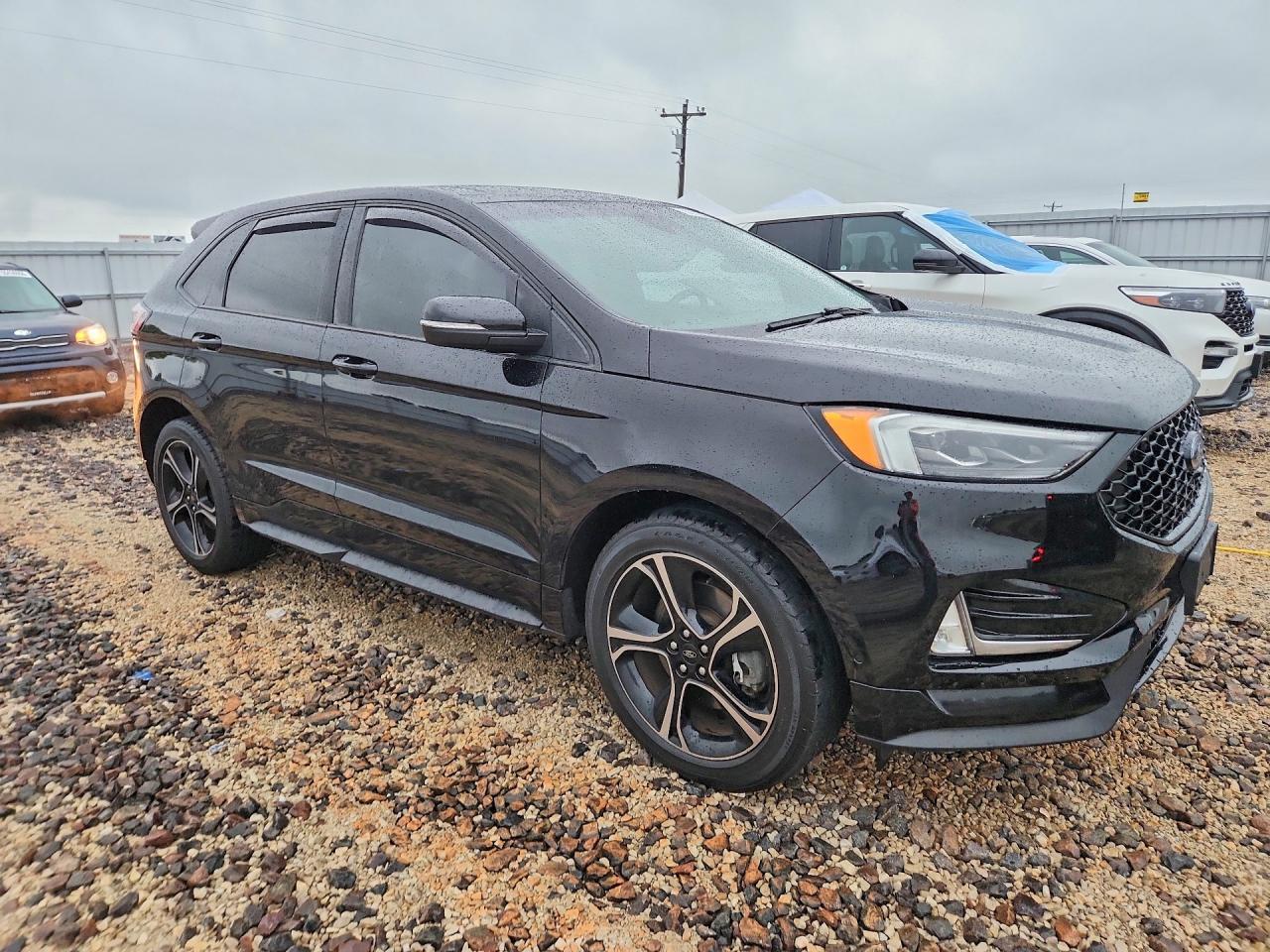 2019 Ford Edge St - Image 4