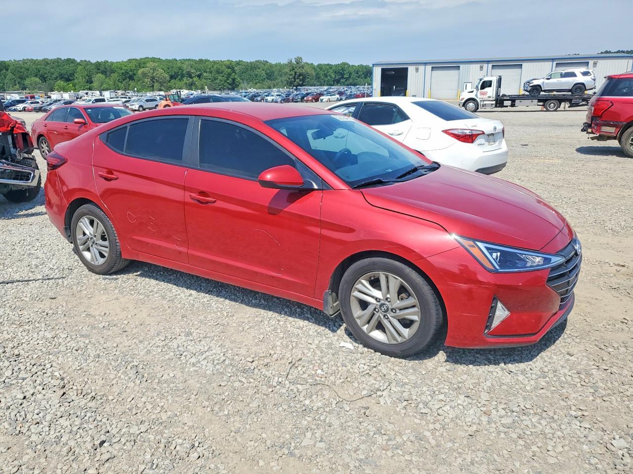 2019 Hyundai Elantra Sel - Фото 4