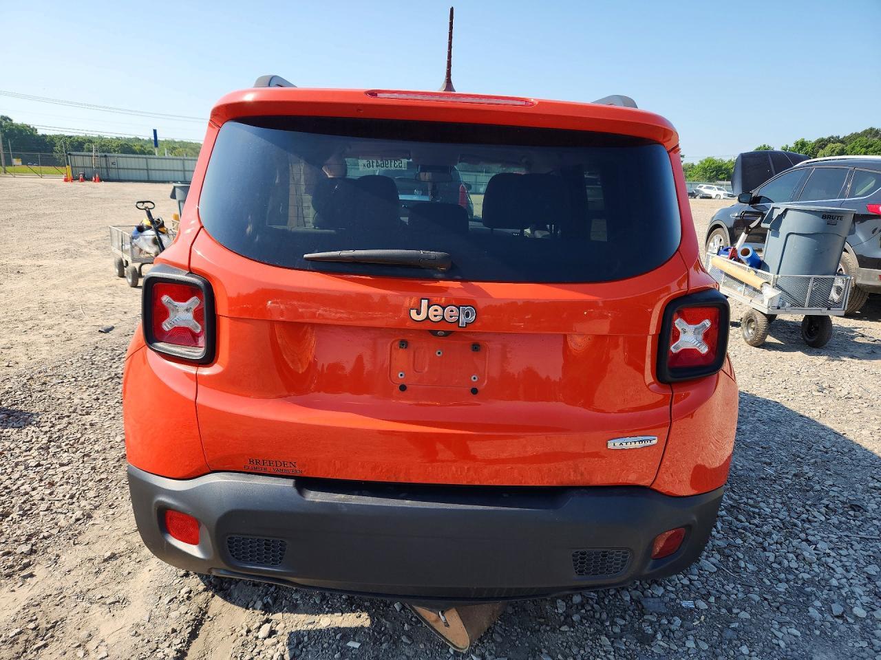 2017 Jeep Renegade Latitude - Фото 6