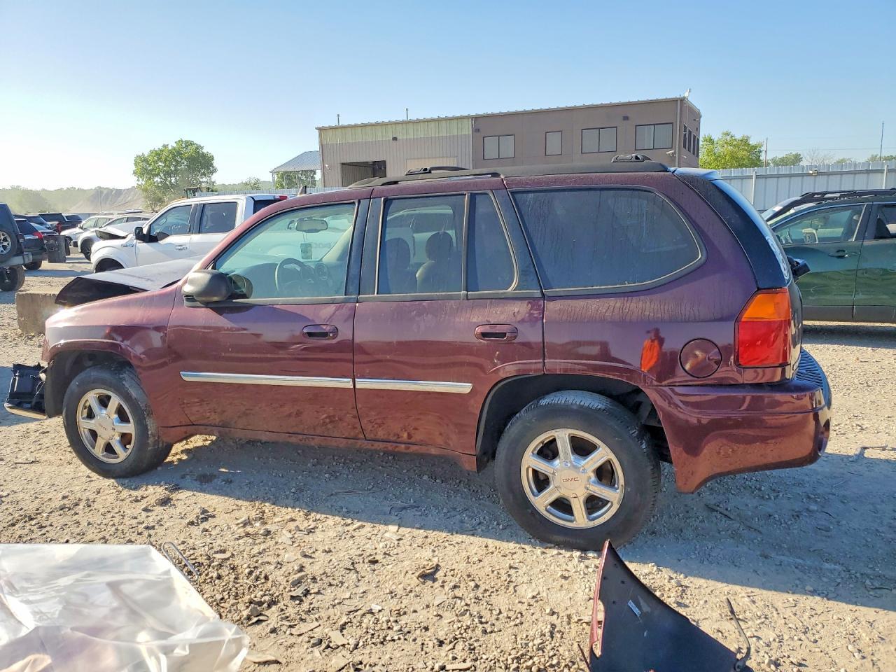 2007 GMC Envoy - Фото 2