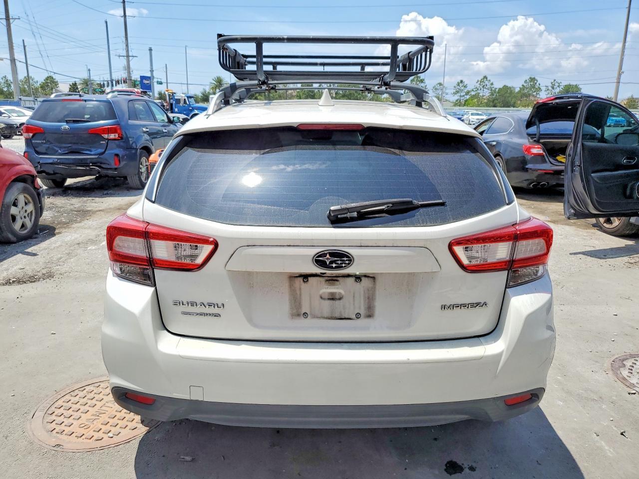 2019 Subaru Impreza Premium - Image 6