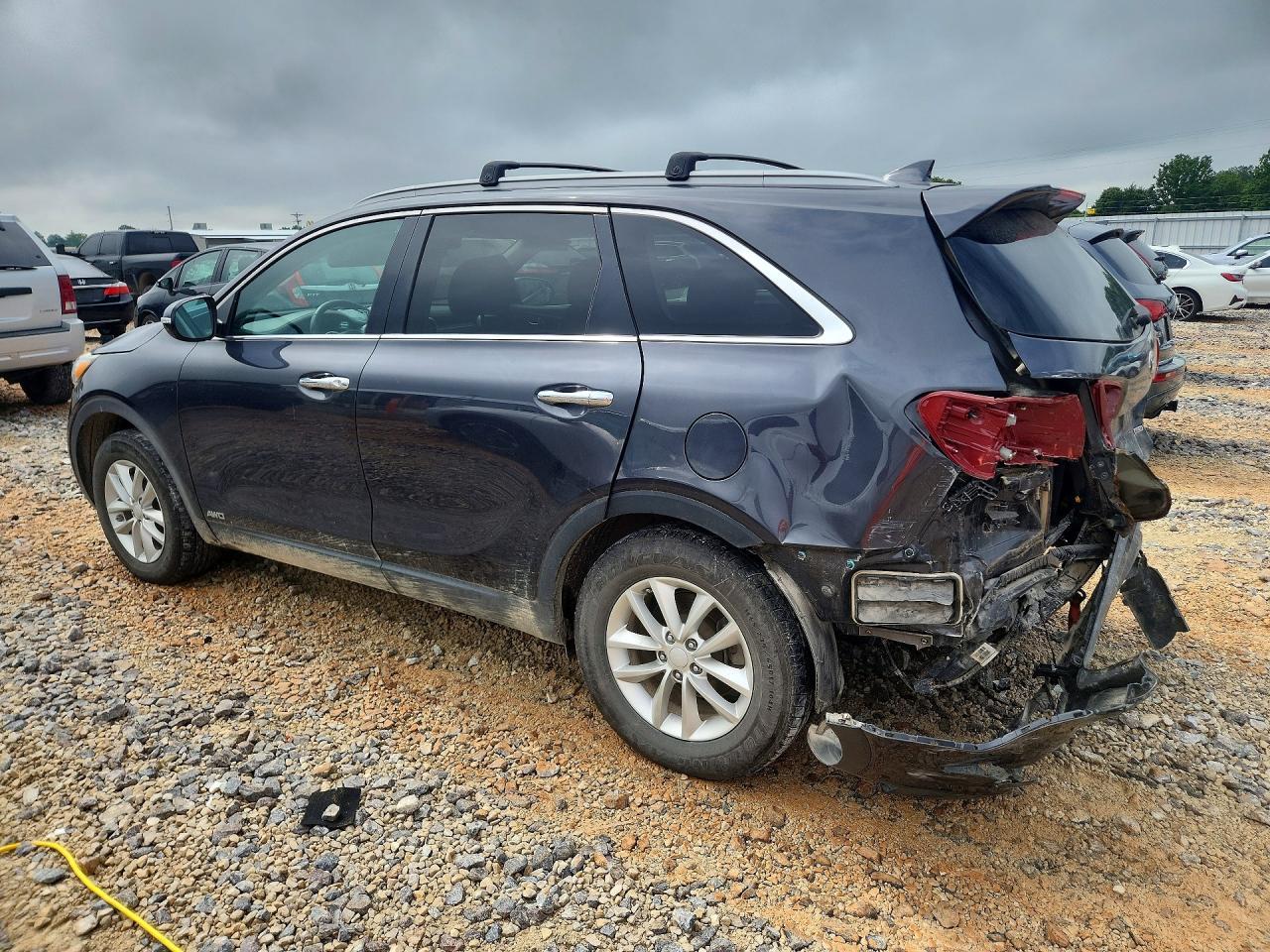 2017 Kia Sorento Lx - Фото 2
