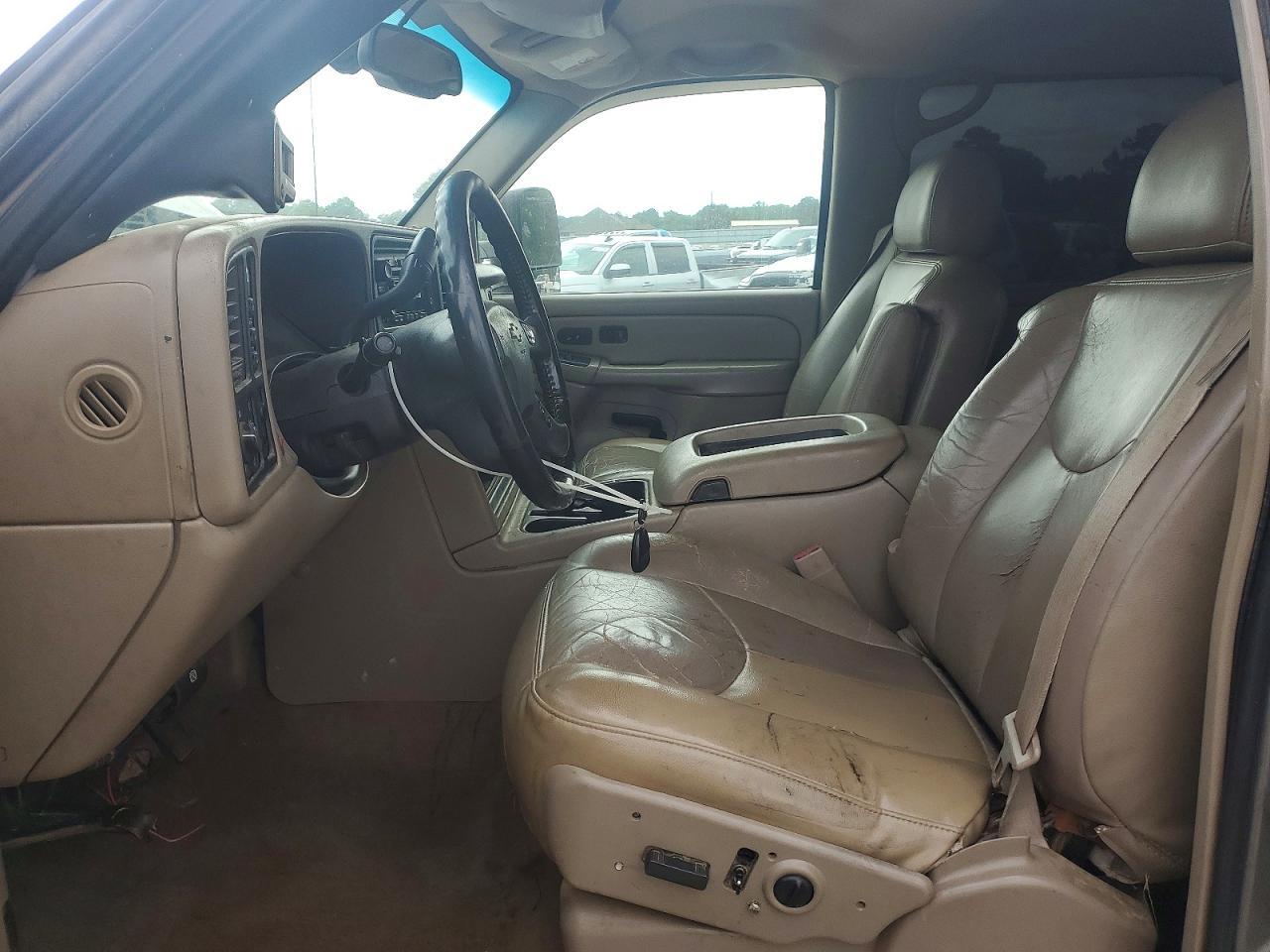 2006 Chevrolet Silverado K2500 Heavy Duty - Image 7