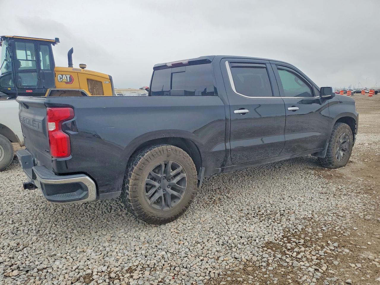 2022 Chevrolet Silverado Ltd C1500 Lt - Image 3