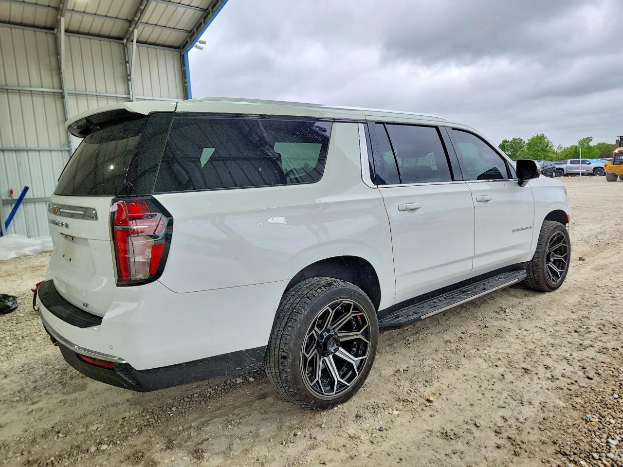2022 Chevrolet Suburban K1500 Lt - Фото 3
