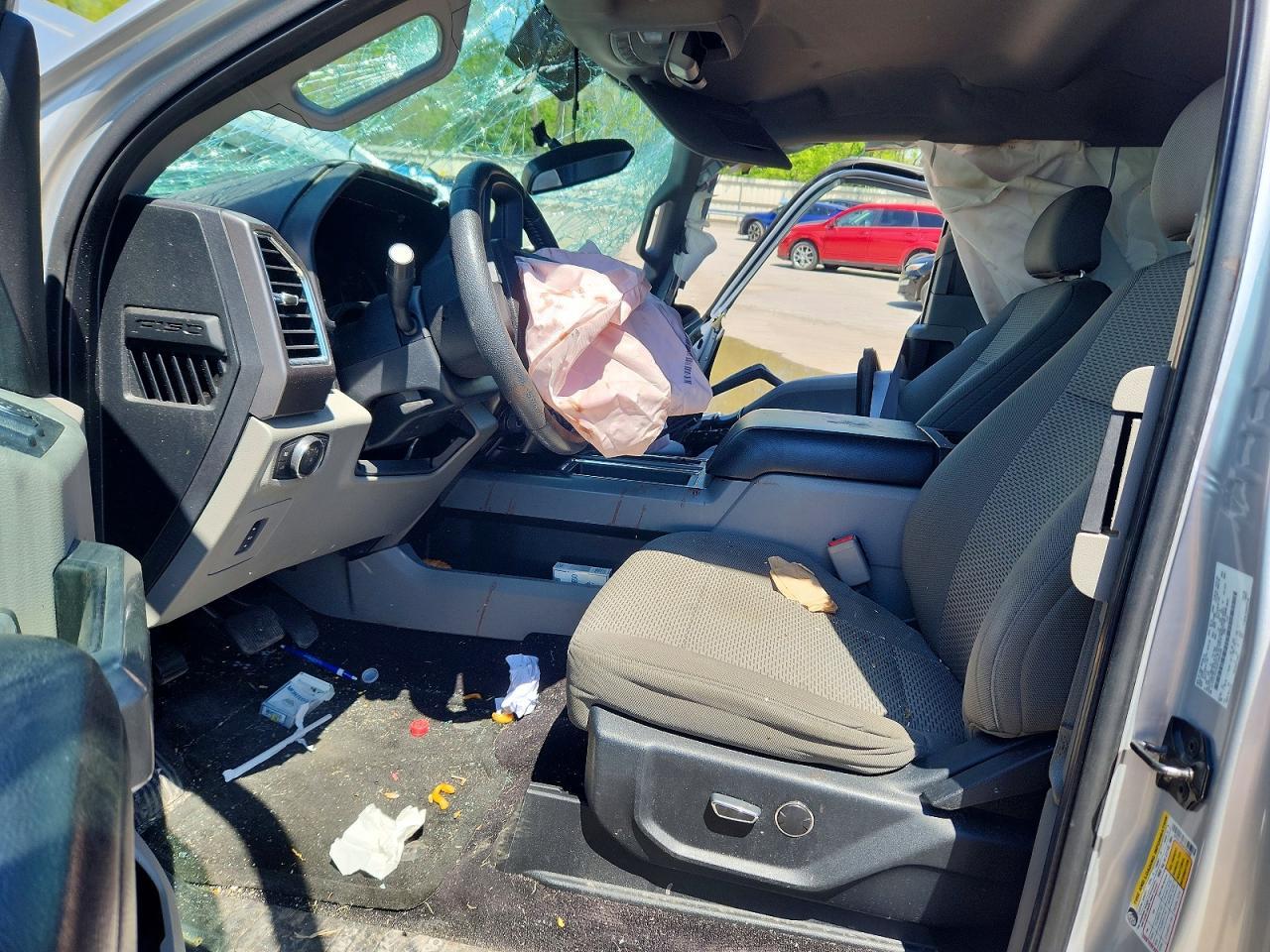 2016 Ford F150 Super Cab - Image 7
