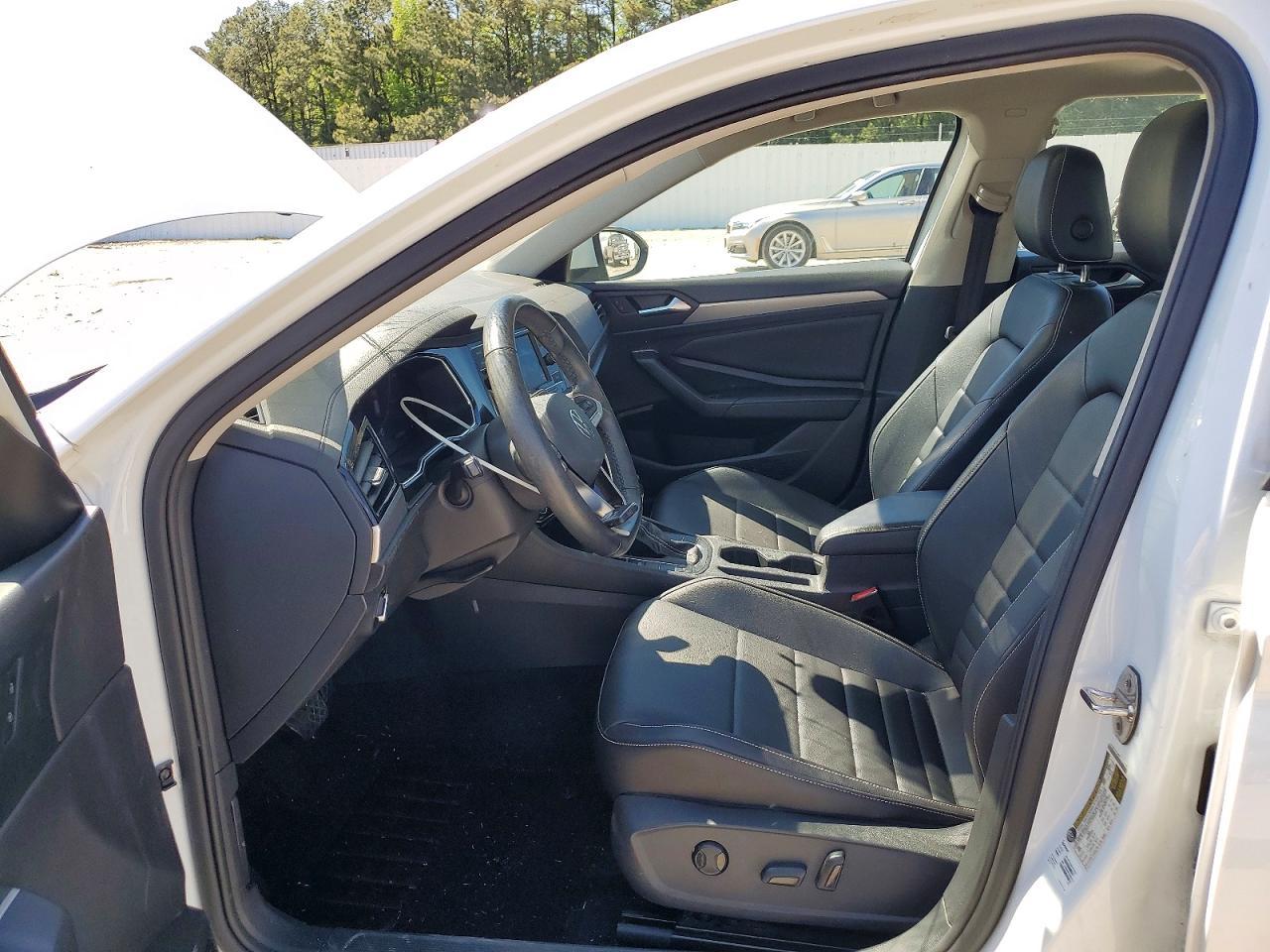 2022 Volkswagen Jetta Se - Image 7