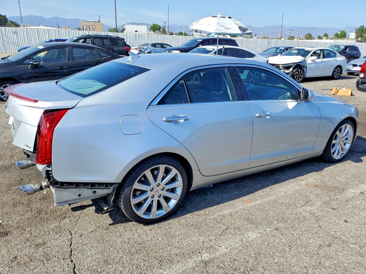 2014 Cadillac Ats Luxury - Image 3