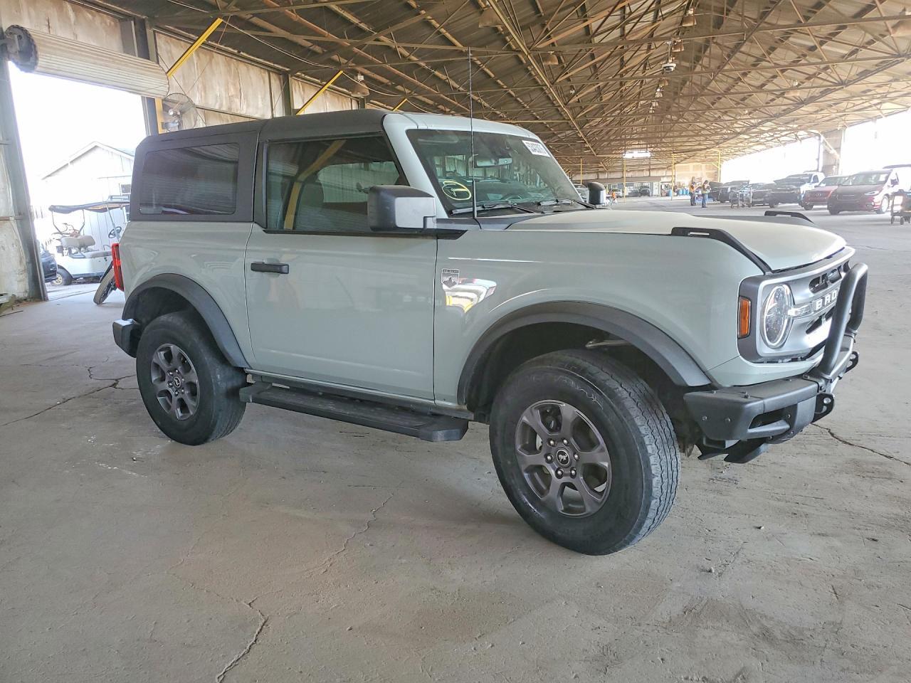 2023 Ford Bronco Base - Фото 4