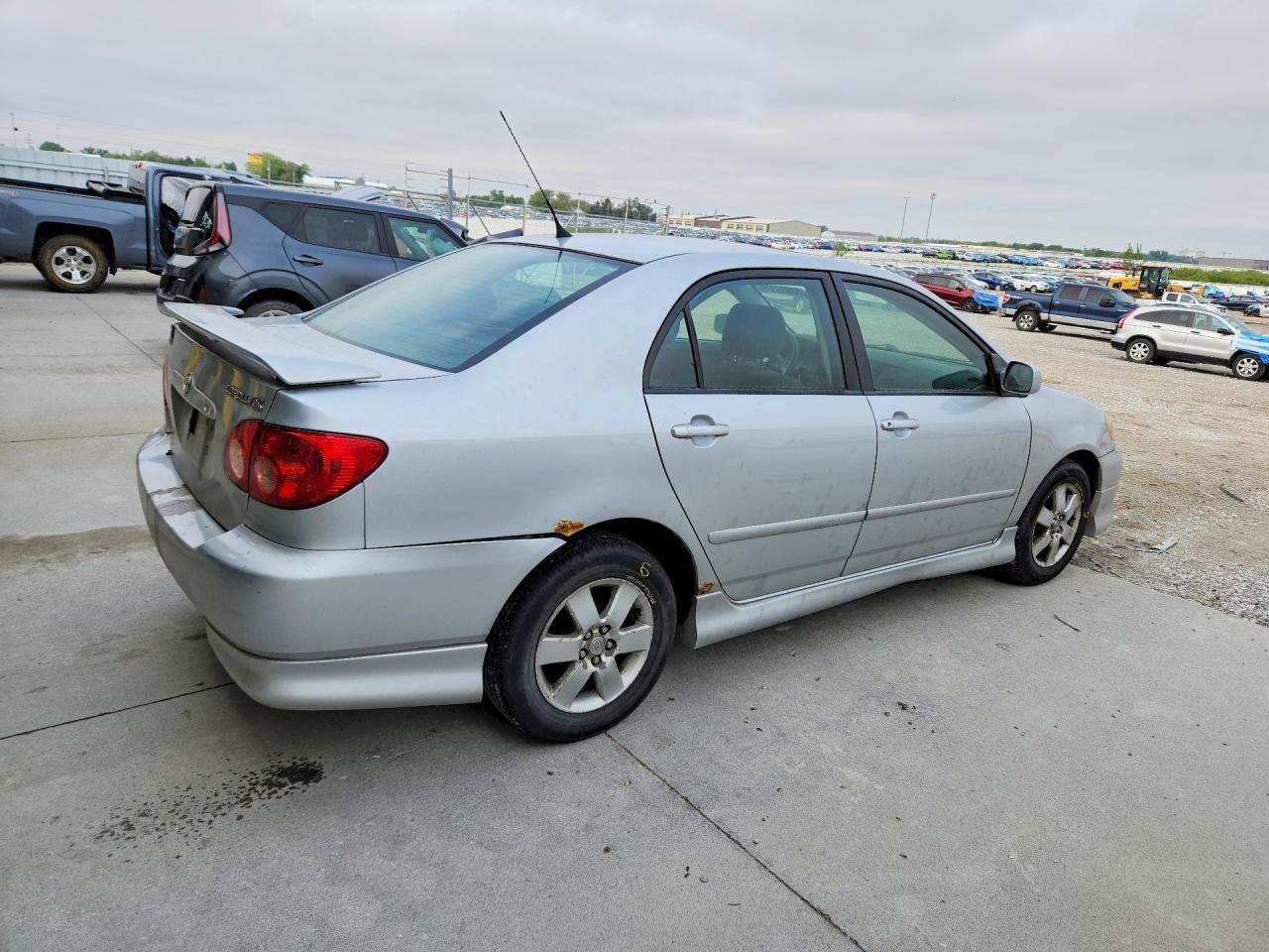 2006 Toyota Corolla S - Image 3