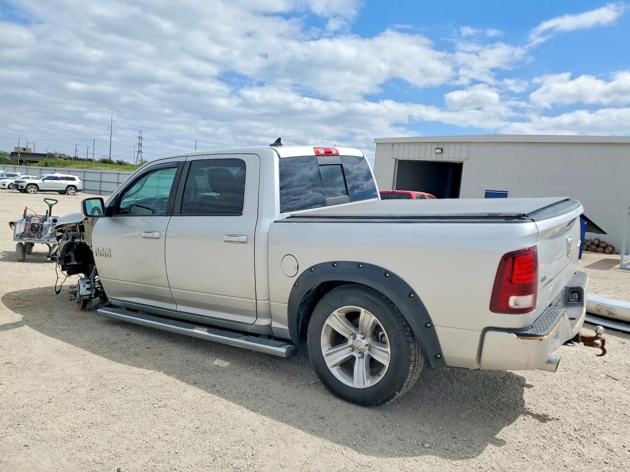 2014 Ram 1500 Sport - Фото 2