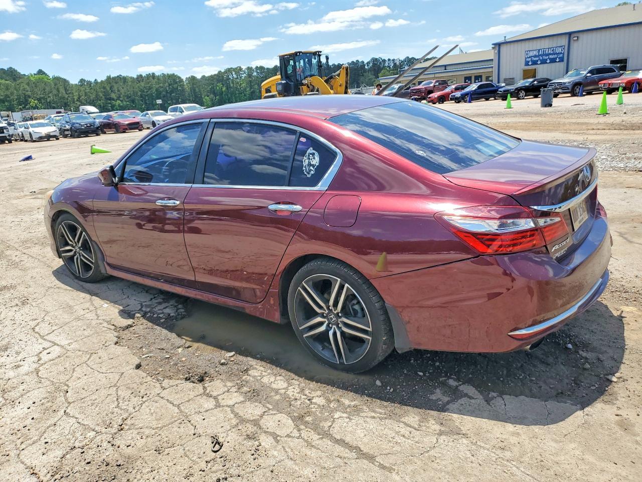 2017 Honda Accord Sport - Image 2
