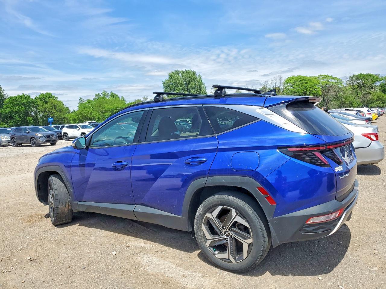 2023 Hyundai Tucson Limited - Image 2