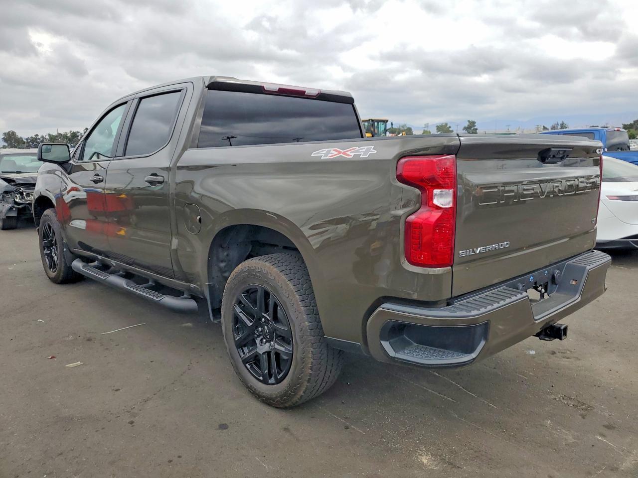 2023 Chevrolet Silverado K1500 Lt - Image 2