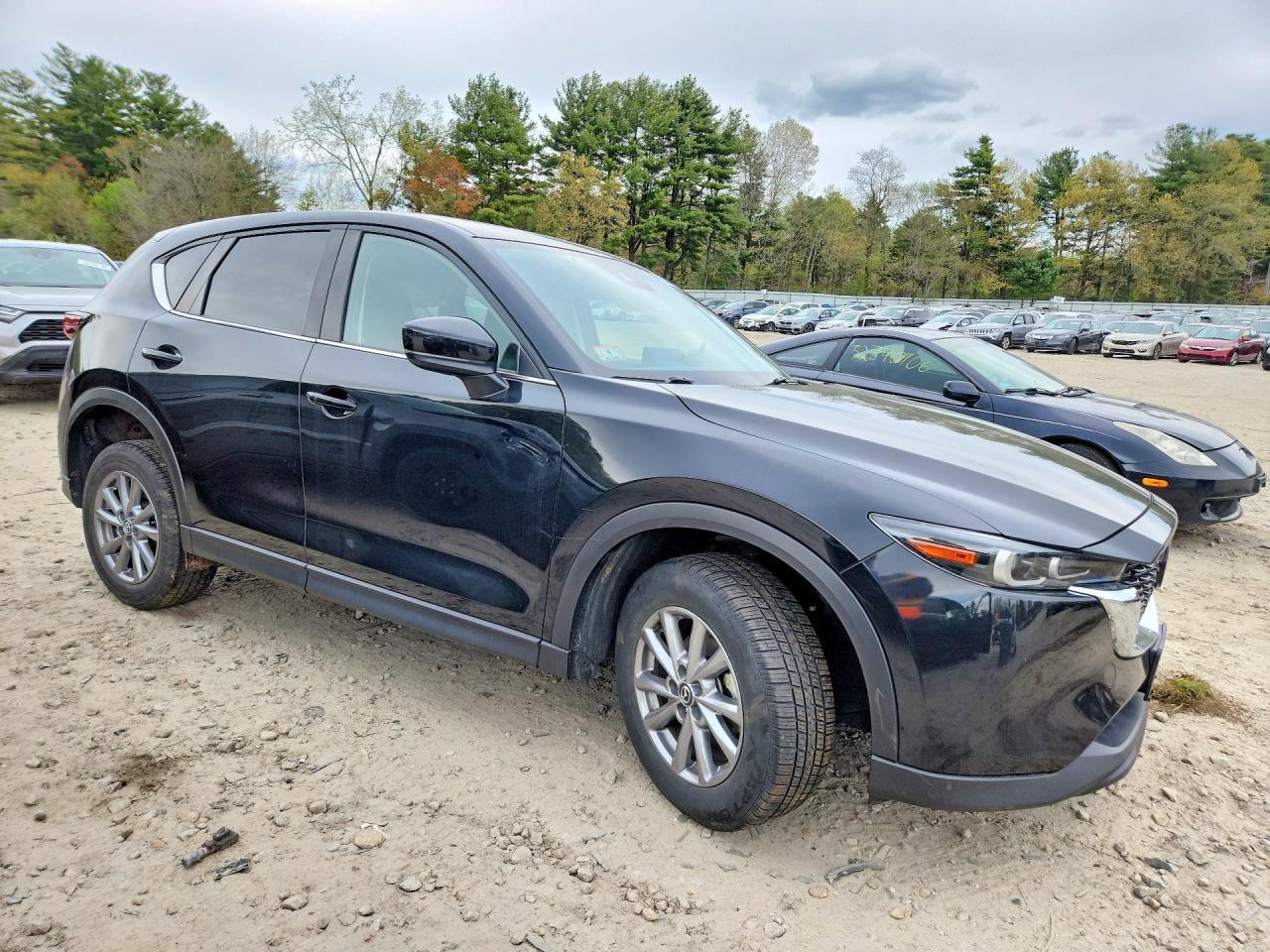 2023 Mazda Cx-5 Preferred - Image 4
