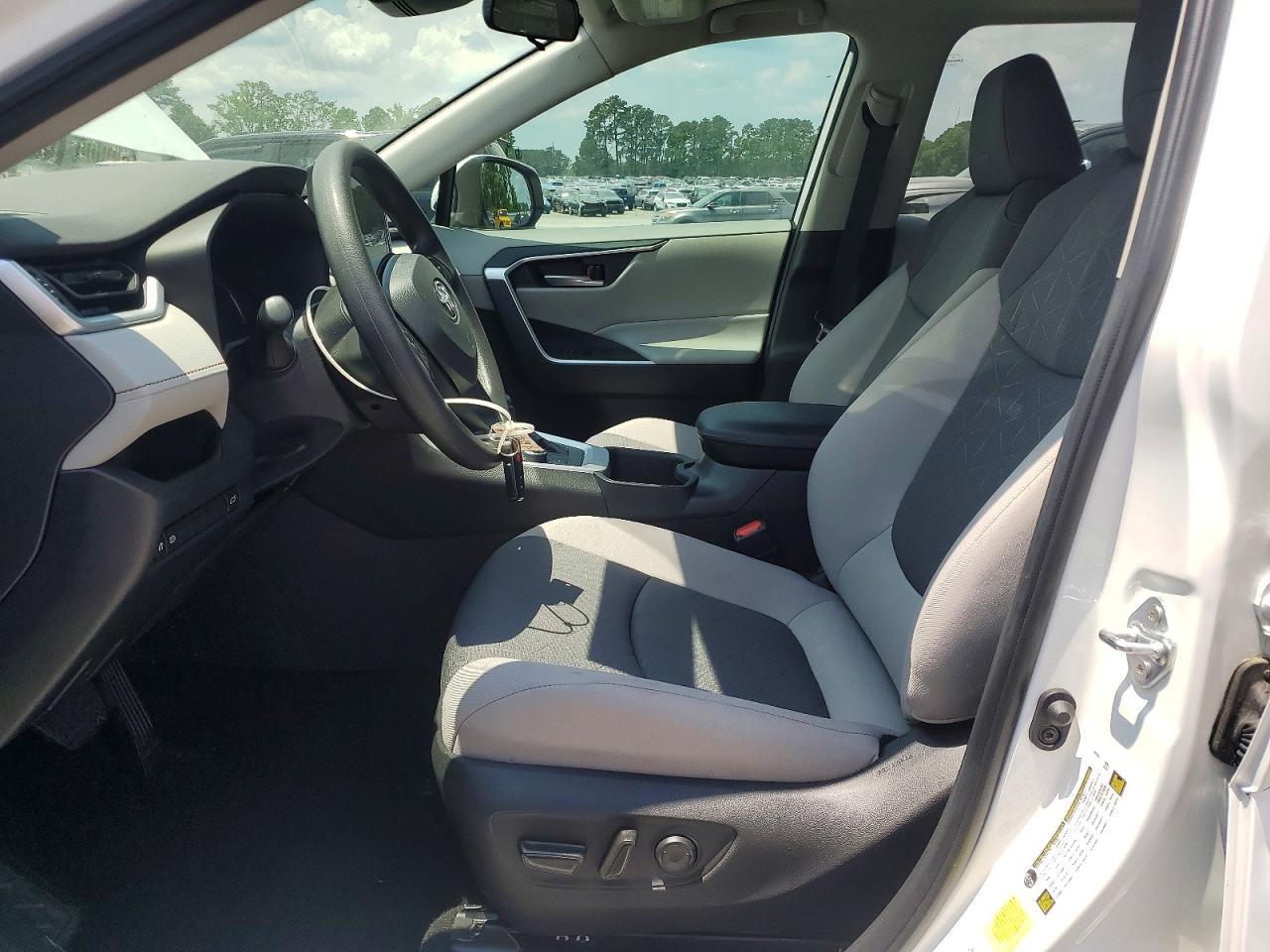 2024 Toyota Rav4 Hybrid Xle - Фото 7