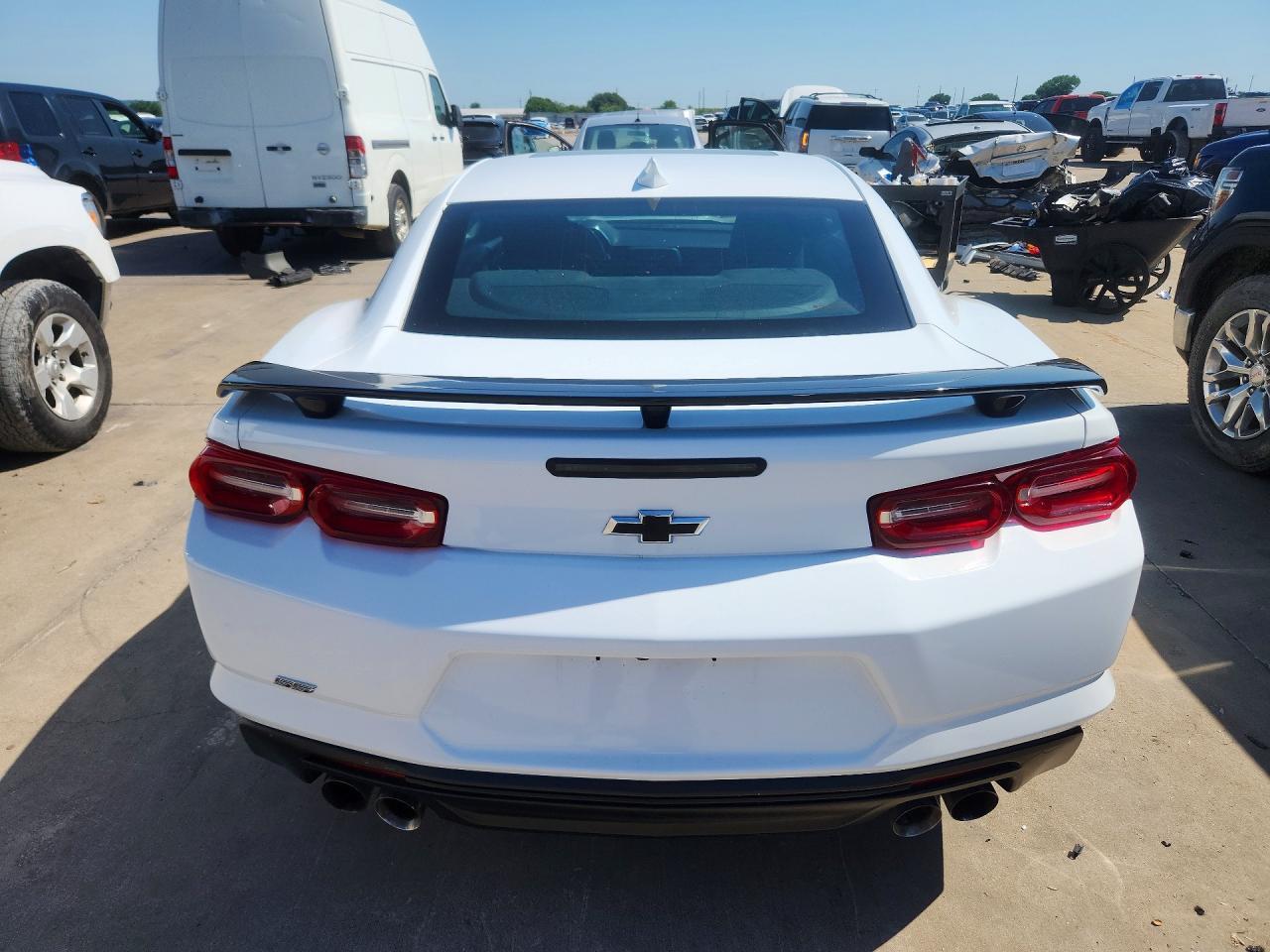 2023 Chevrolet Camaro Lt1 - Фото 6