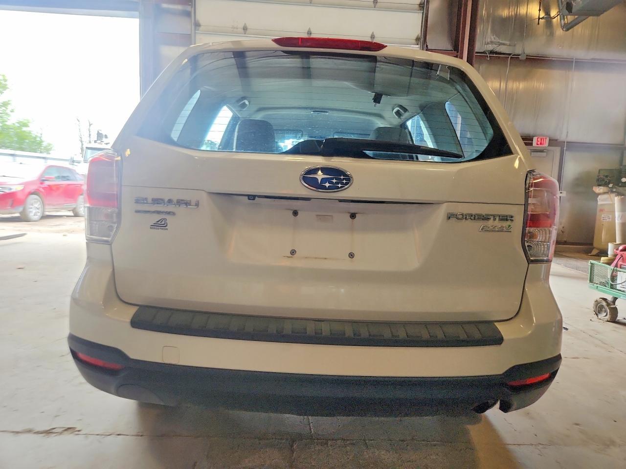 2017 Subaru Forester 2.5I - Фото 6
