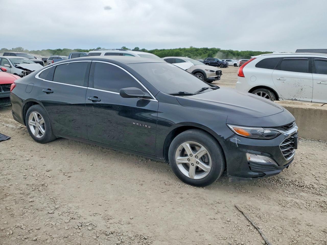 2023 Chevrolet Malibu Ls - Фото 4