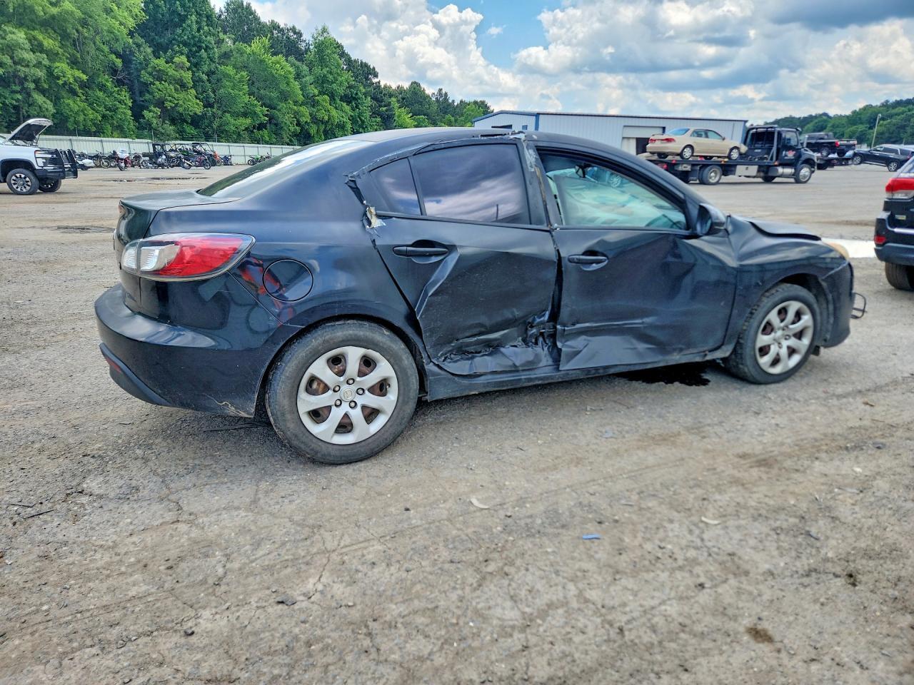 2010 Mazda 3 I - Фото 3