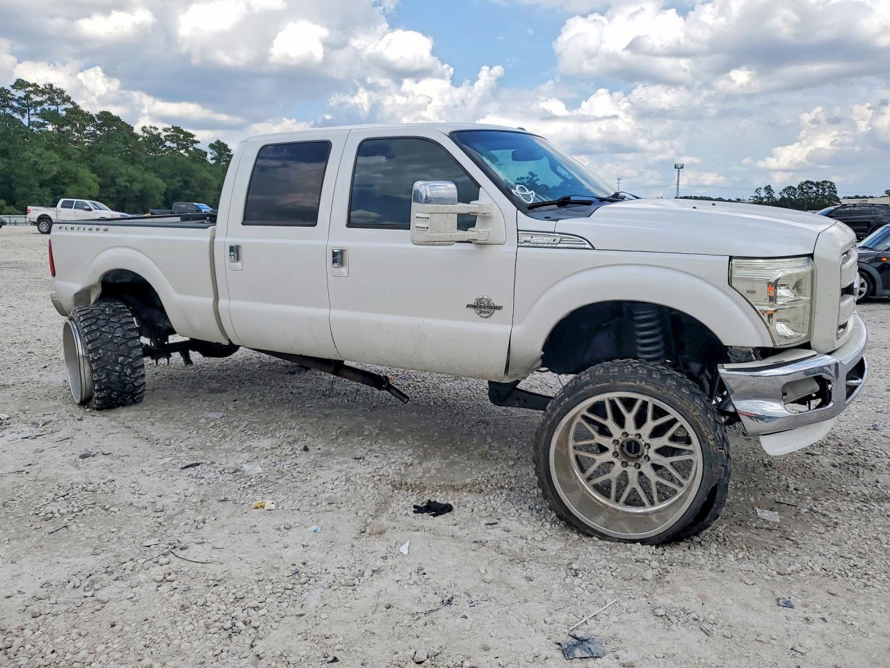 2015 Ford F250 Super Duty - Фото 4
