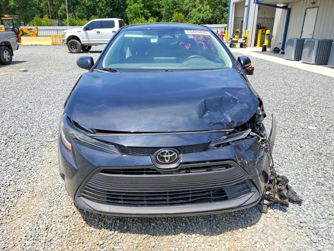 2023 Toyota Corolla Le - Image 5