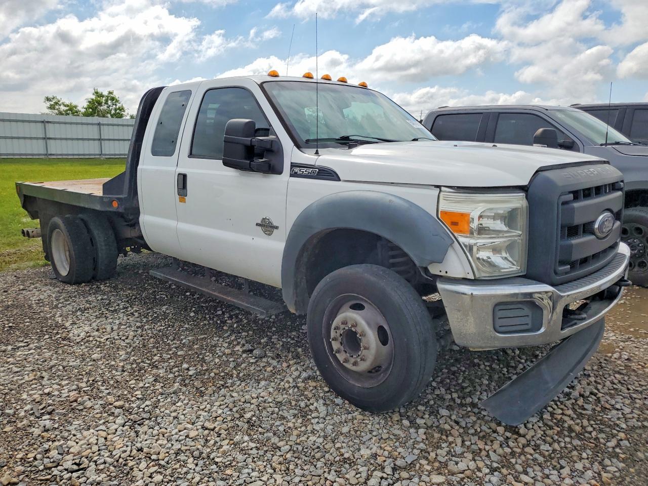 2016 Ford F550 Super Duty - Фото 4