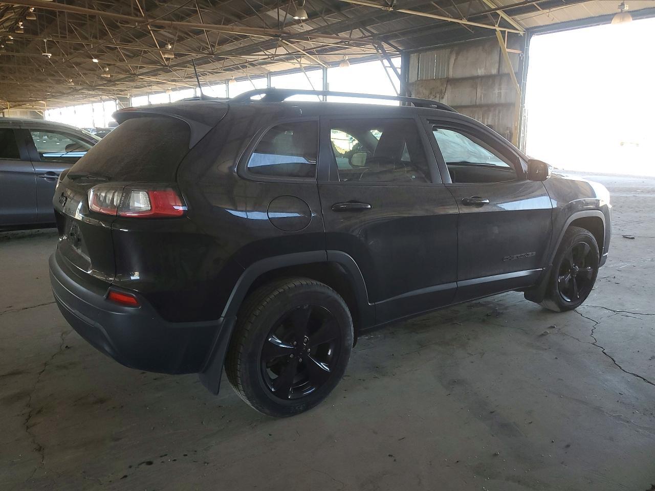 2019 Jeep Cherokee Latitude Plus - Фото 3