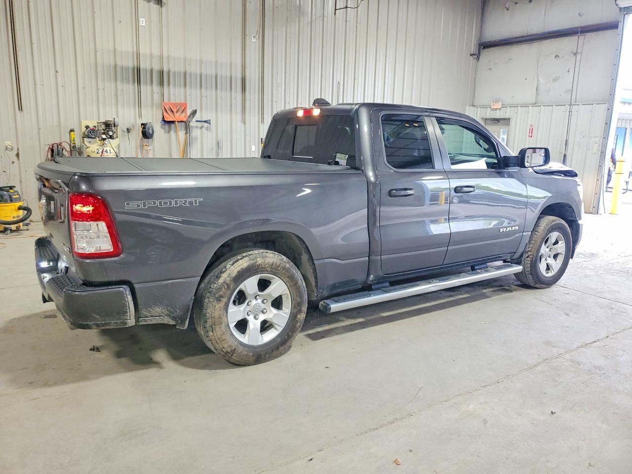 2021 Ram 1500 Big Horn - Фото 3