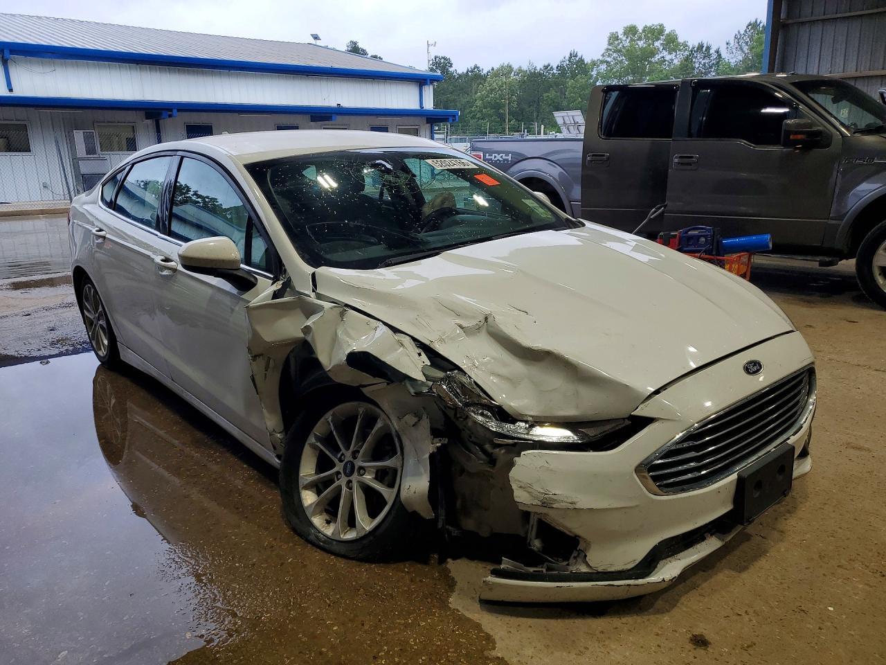 2019 Ford Fusion Se - Фото 4