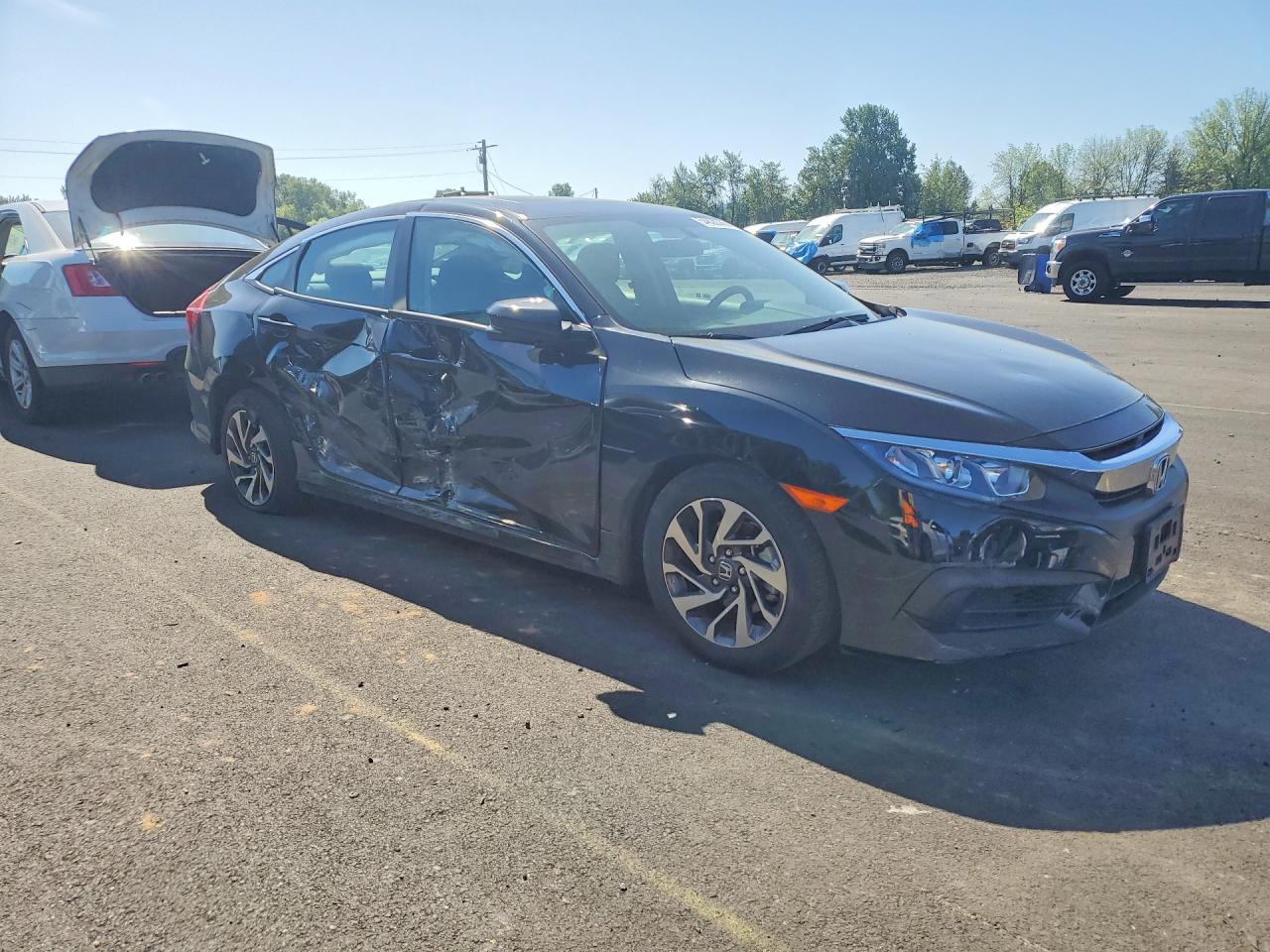 2018 Honda Civic Ex - Image 4