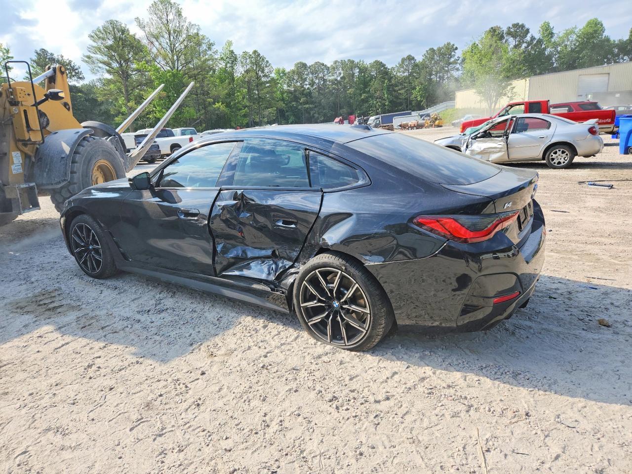2022 BMW I4 Edrive 40 - Фото 2