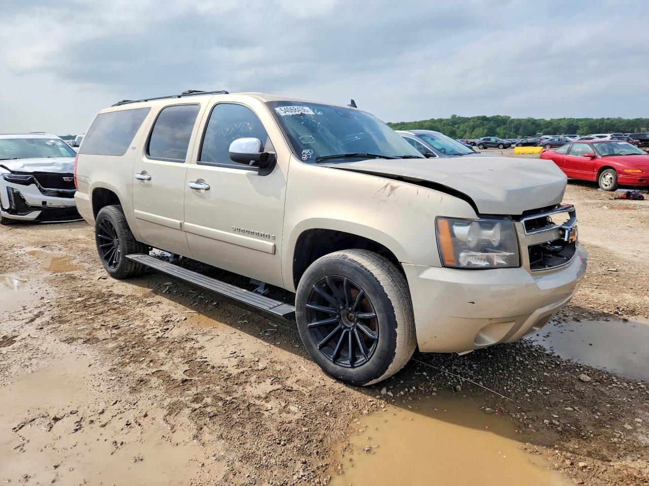 2008 Chevrolet Suburban - Фото 4
