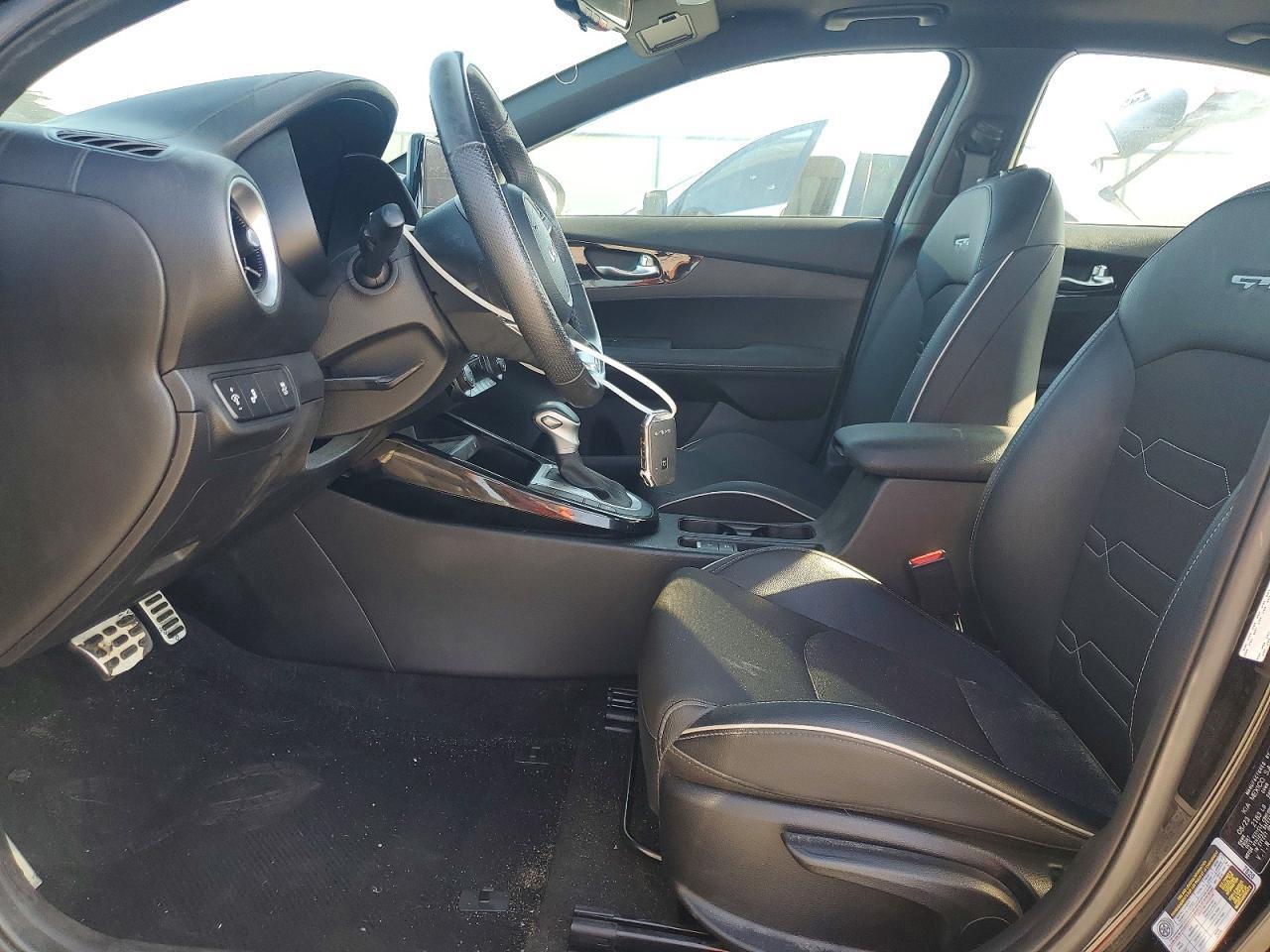 2023 Kia Forte Gt Line - Фото 7