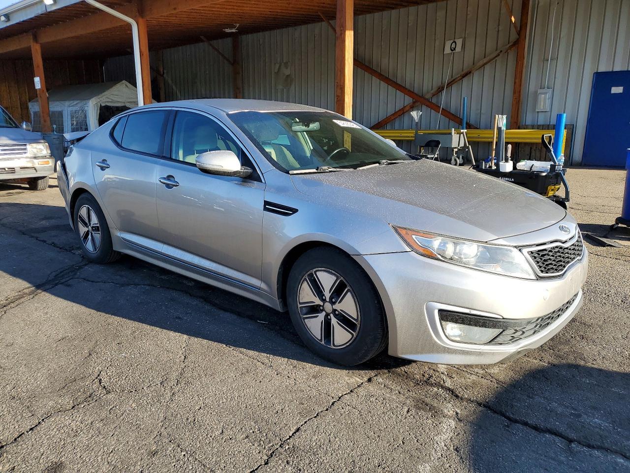 2011 Kia Optima Hybrid - Image 4