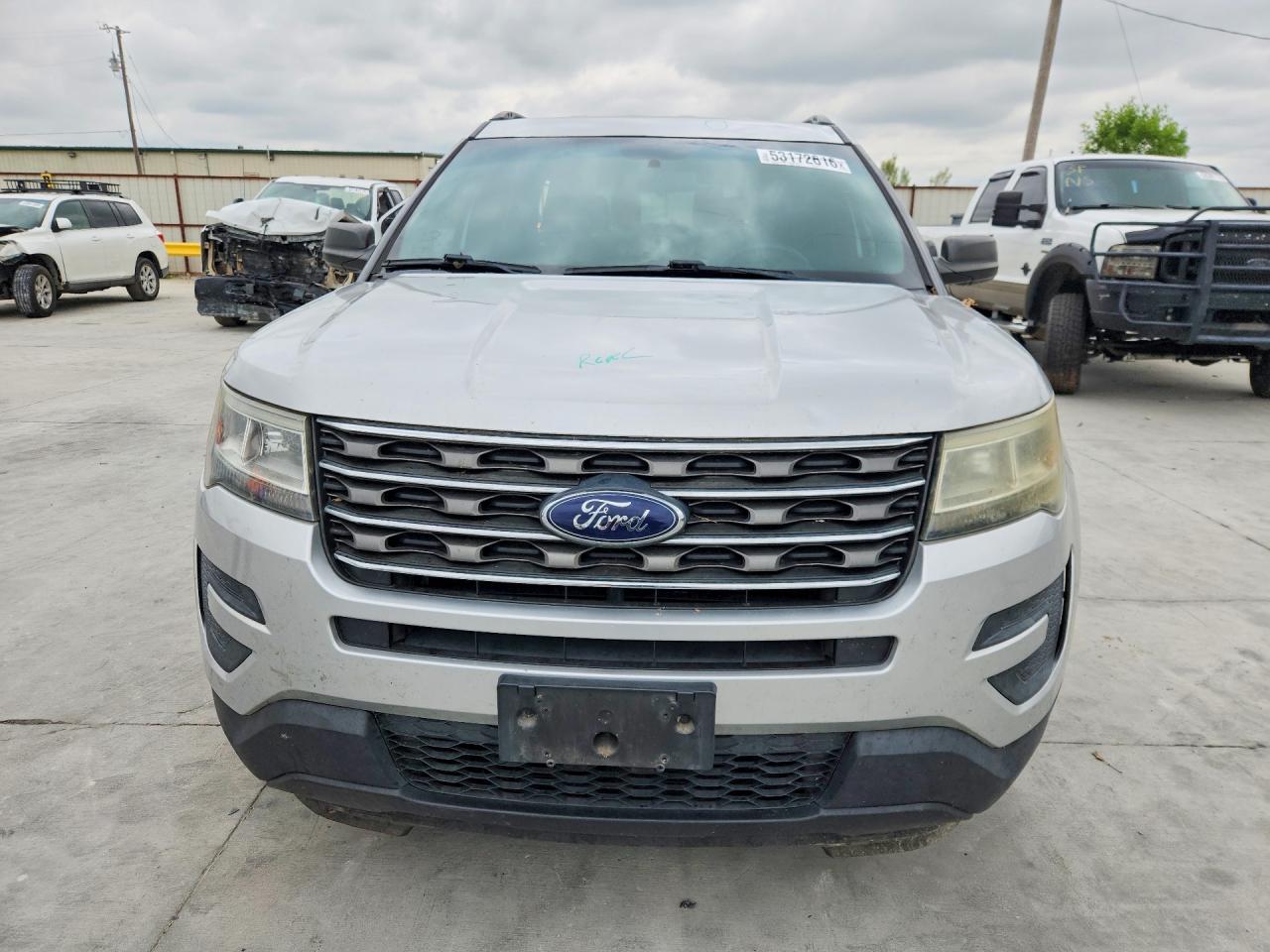 2017 Ford Explorer - Фото 5
