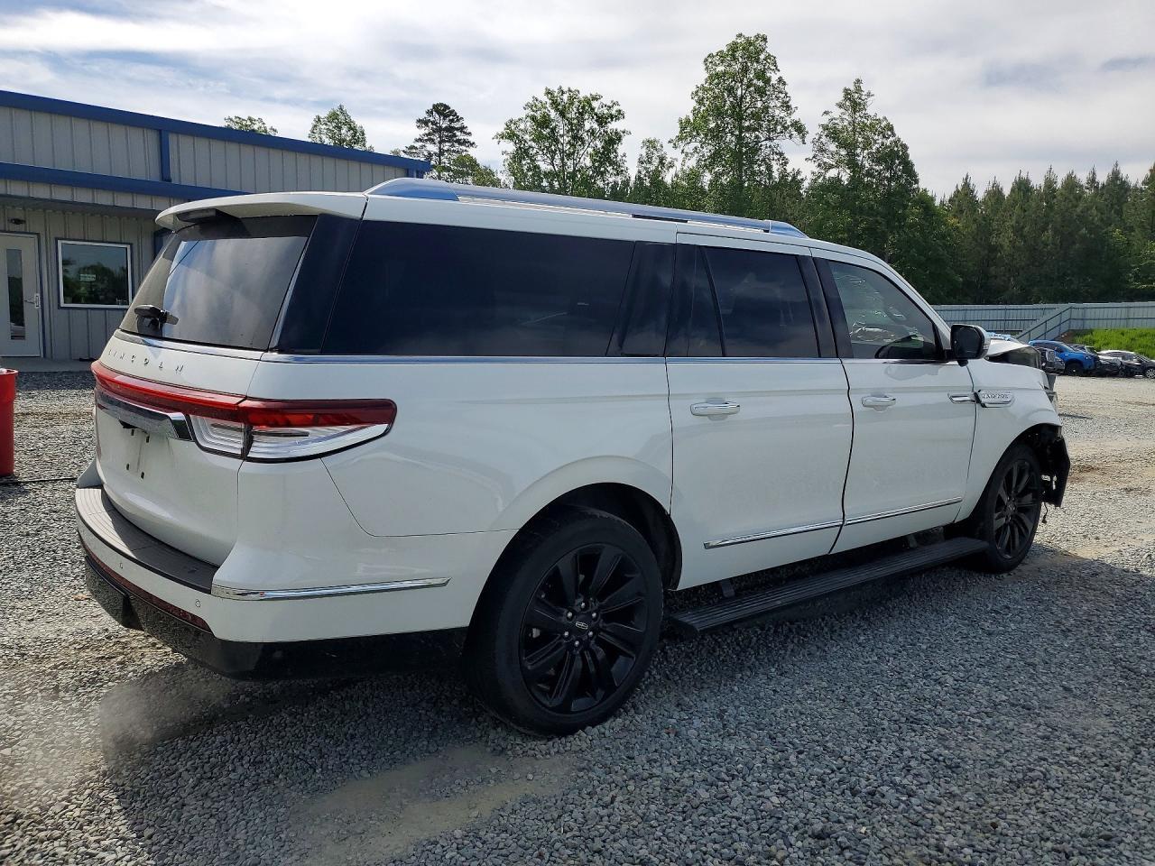 2023 Lincoln Navigator L Reserve - Фото 3