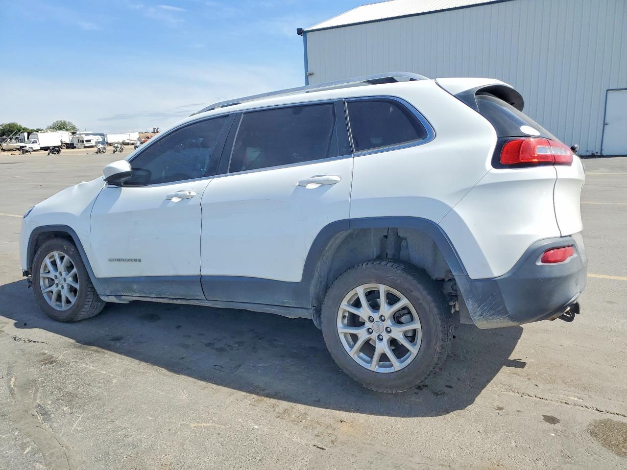 2015 Jeep Cherokee - Image 2