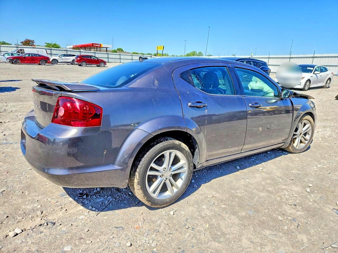 2014 Dodge Avenger Se - Фото 3