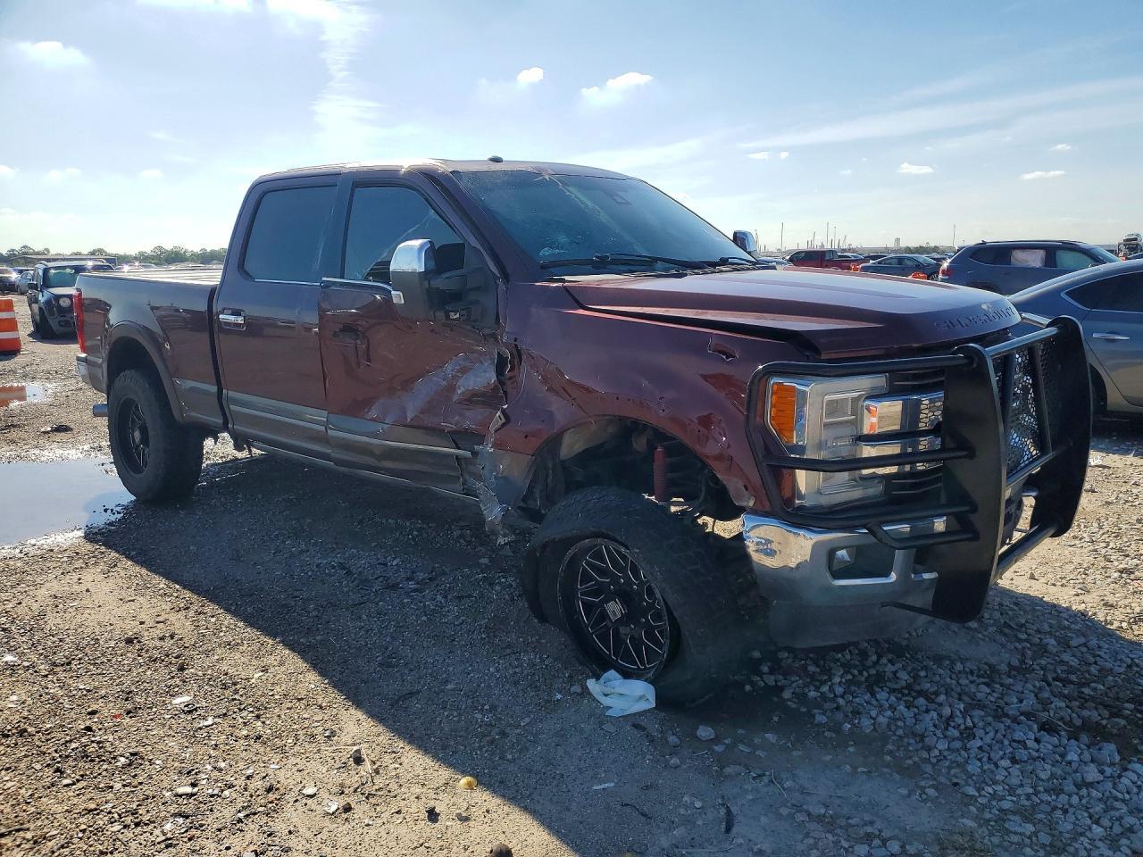 2017 Ford F250 Super Duty - Image 4