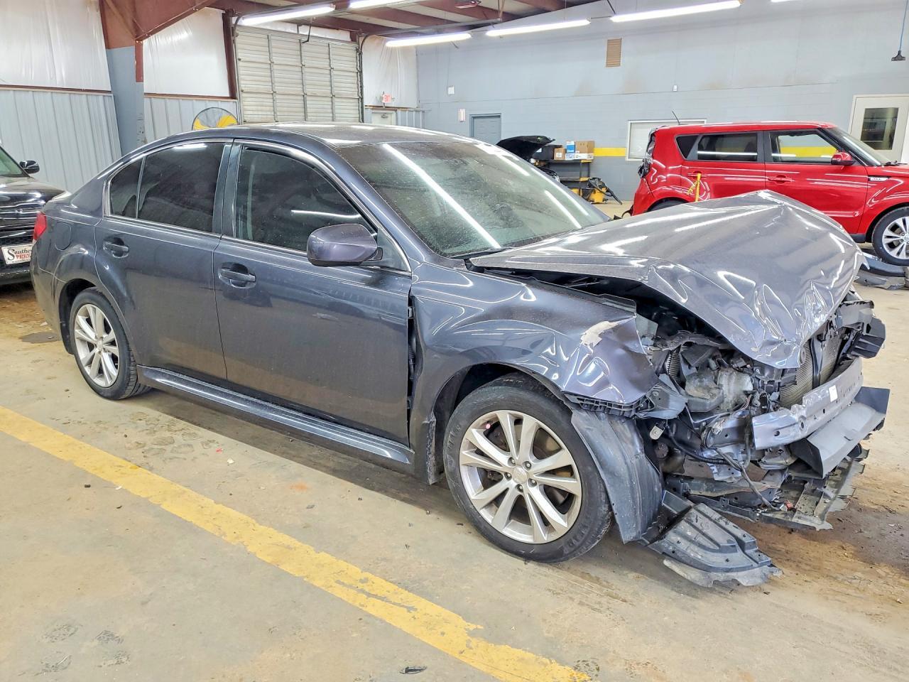2014 Subaru Legacy 3.6R Limited - Image 4