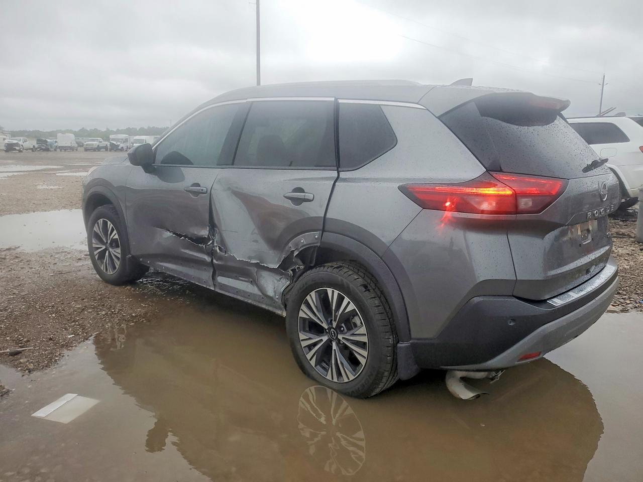 2023 Nissan Rogue Sv - Фото 2