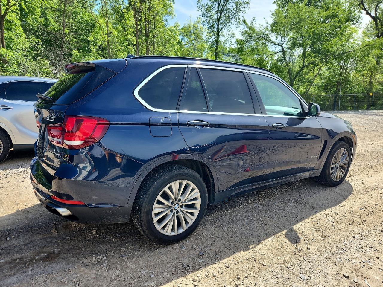 2016 BMW X5 xDrive50I - Фото 3