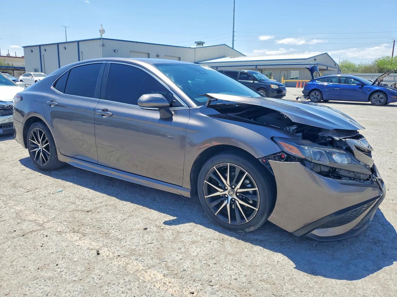 2024 Toyota Camry Se - Фото 4