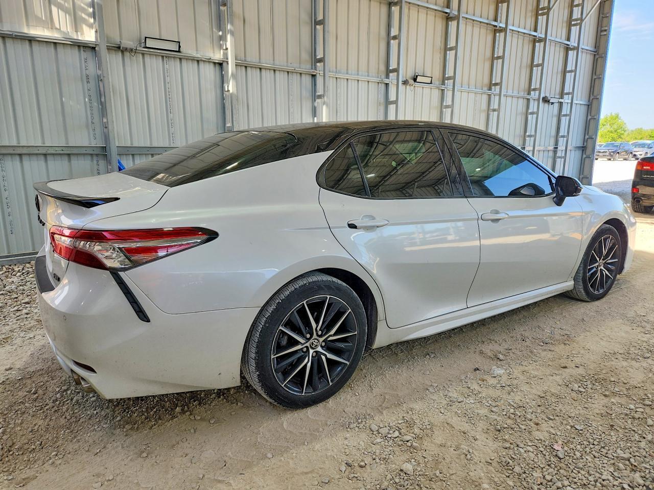 2018 Toyota Camry Xse - Фото 3