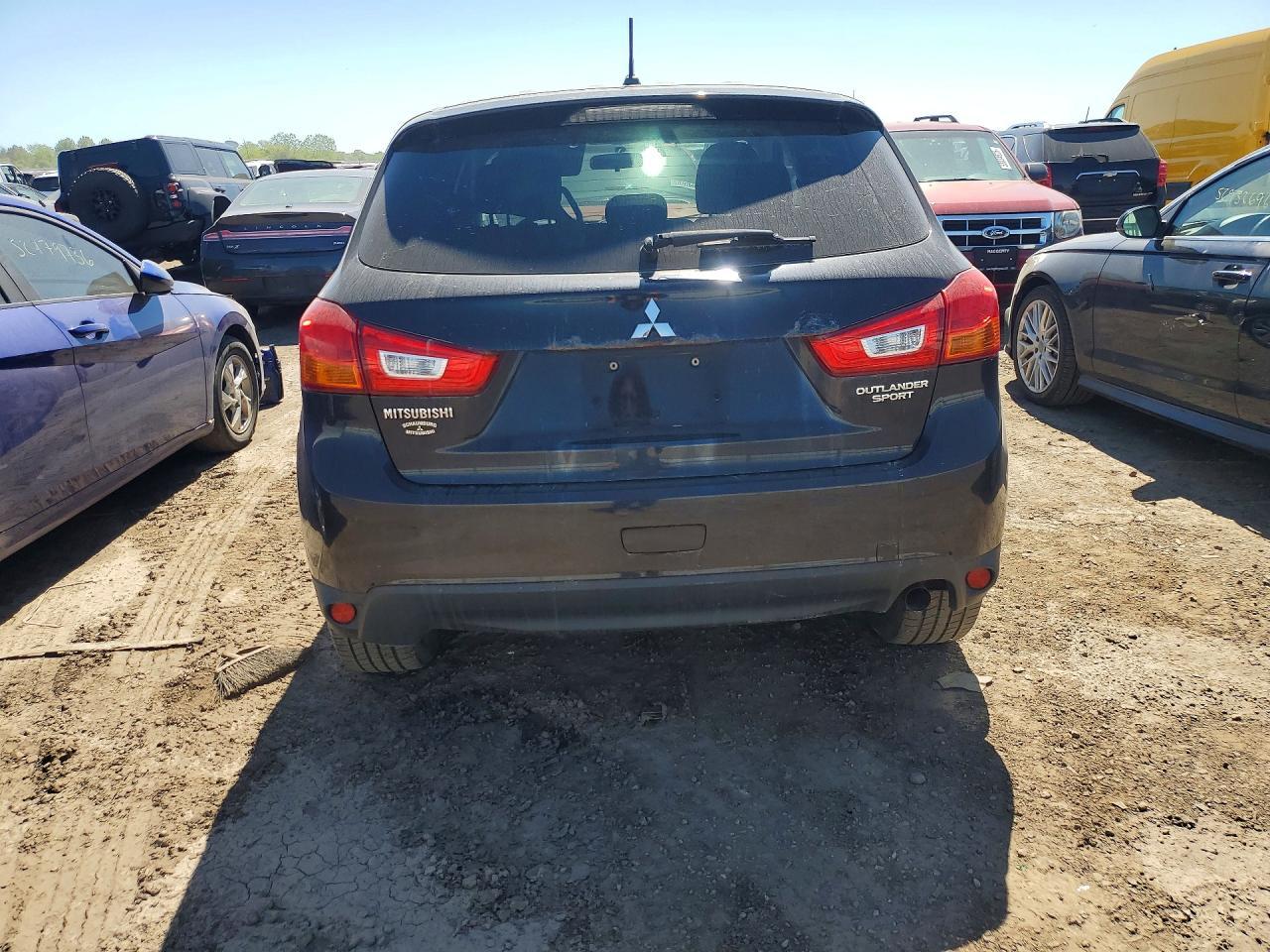 2014 Mitsubishi Outlander Sport Es - Фото 6