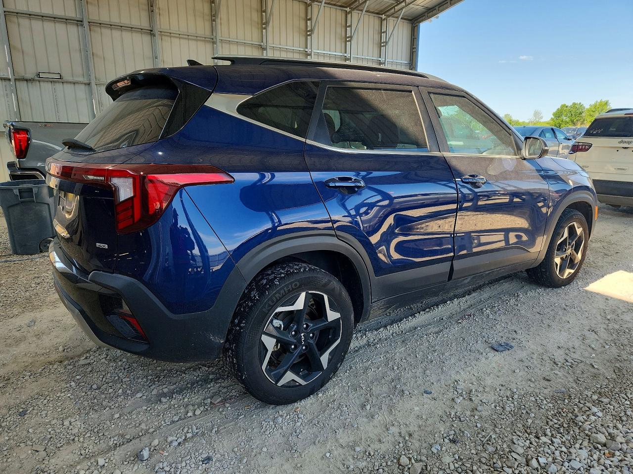 2024 Kia Seltos Ex - Image 3