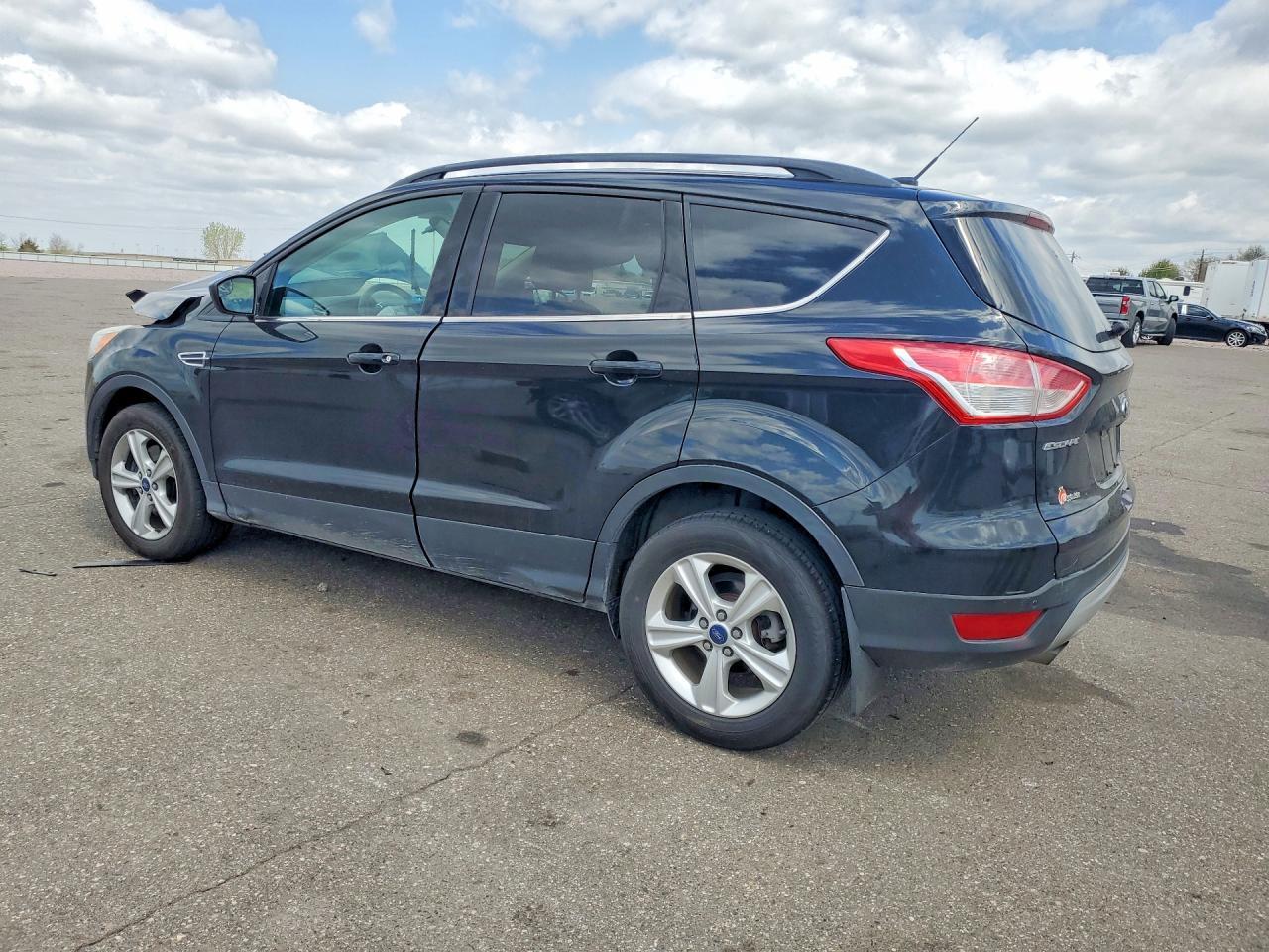 2014 Ford Escape Se - Image 2