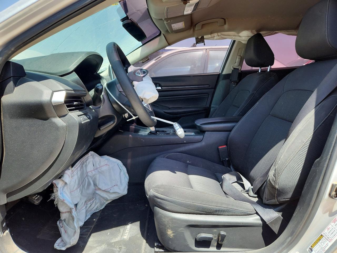 2020 Nissan Altima 2.5 - Фото 7