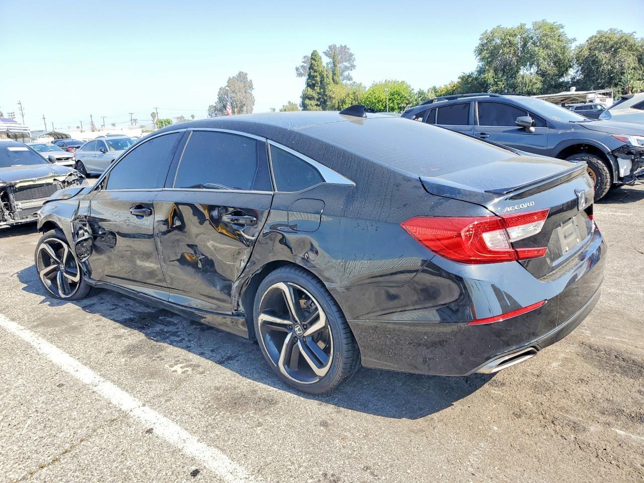 2021 Honda Accord Sport - Image 2